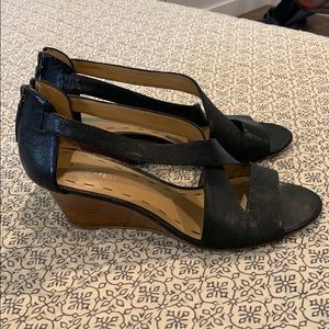 Black Nine West leather wedges - size 8.5